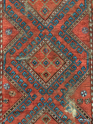 Kurdish Antique Rug (190X 113Cm)