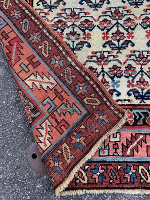 Long Rug / Runner (280 X 128Cm)