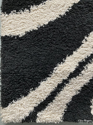 Turkish Machine Made Rug Modern Rug