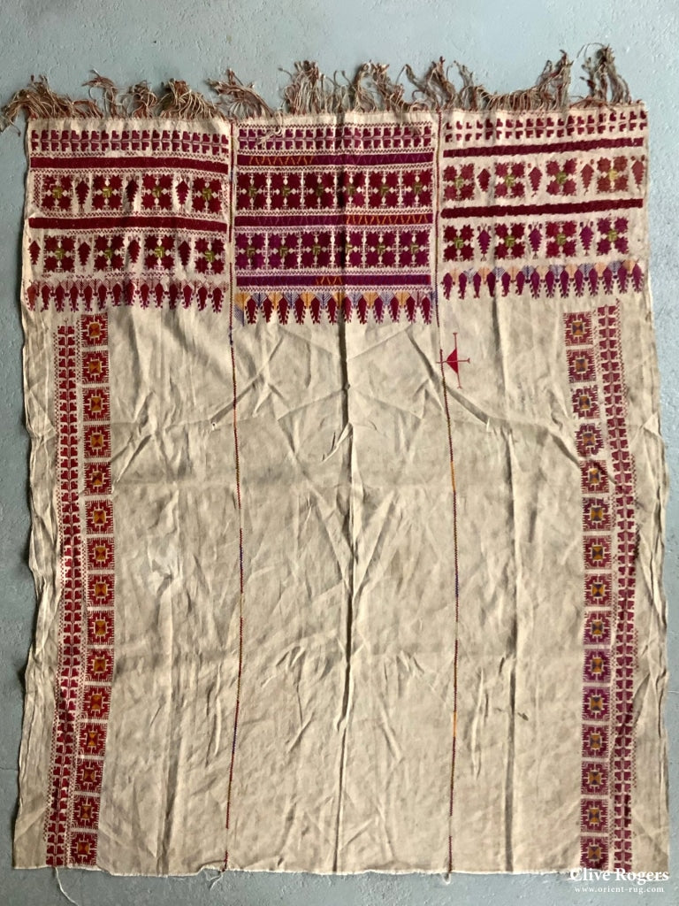 (141 X 127Cm)