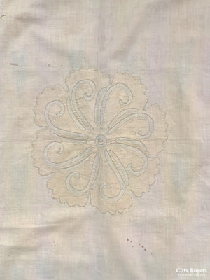 Quilted Cover (92 X 88Cm)