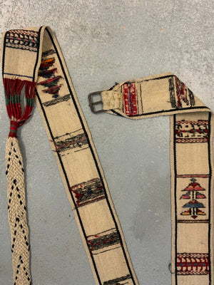 Shahsavan animal trapping or tent stay (450 x 12cm)