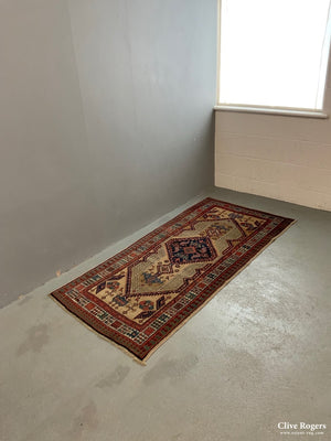 Sarab Narrow Rug C 1930 (196 X 94Cm)