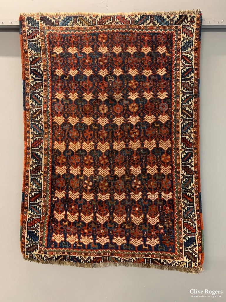 Shiraz Vintage Small Rug ( 108 X 75 Cm )