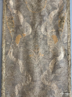 Silver Brocade (246 X 55Cm)