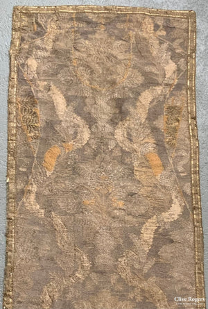 Silver Brocade (246 X 55Cm)