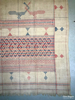Sri Lankan Section From An Etirila Cape (96 X 96 Cm) Cloth