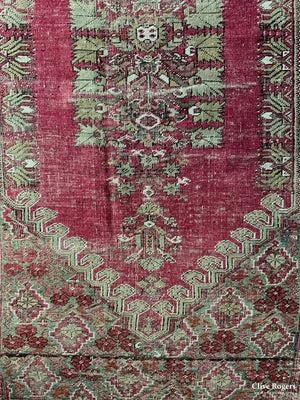 Antique Indian Carpet (333 X 163Cm)