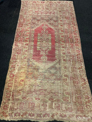 Turkish Antique Ghiordes Carpet (333 X 163Cm)