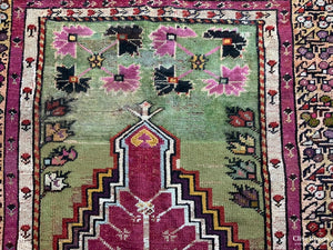 Turkish Antique Kirshehir Prayer Rug ( 158 X 112 Cm )