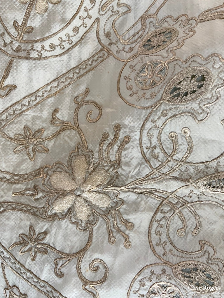 Embroidered Cover (100 X 210Cm)