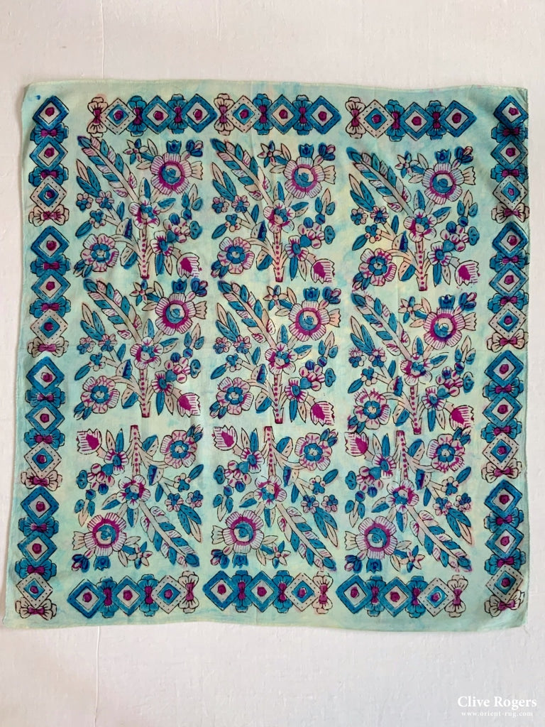 Printed Shawl (94 X 87Cm)