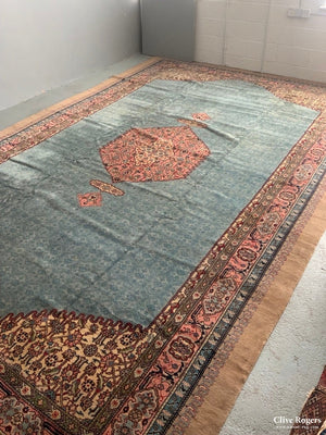 Turkish Or Greek Sparta Oversize Carpet ( 510 X 330 Cm)
