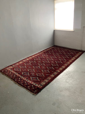 Turkmen Yomut Gul Carpet (324 X 174Cm)