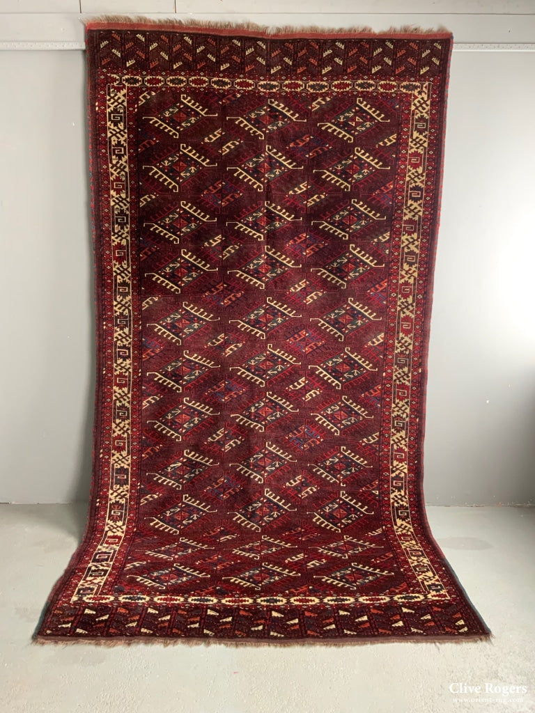 Turkmen Yomut Gul Carpet (324 X 174Cm)