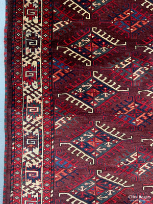 Turkmen Yomut Gul Carpet (324 X 174Cm)