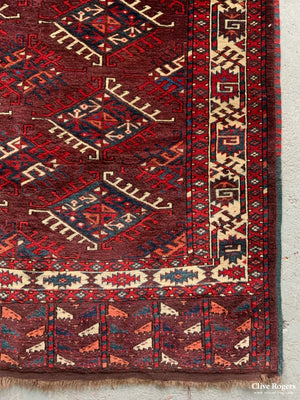 Turkmen Yomut Gul Carpet (324 X 174Cm)