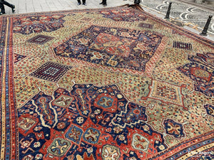 Ushak Antique Oversize Carpet (710 X 562Cm) Carpet