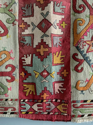 Flatweave Embroidered Cover (143 X 155Cm)