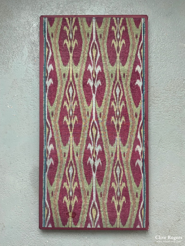 Uzbekistan Antique Warp Ikat Silk ( Mounted 92 X 47 Cm )