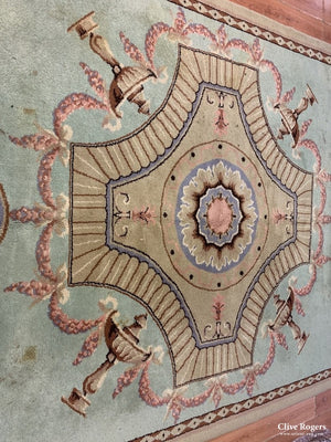 Donegal Oversize Carpet (550 X 262Cm) Carpet