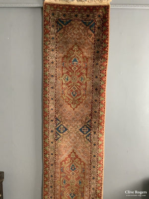 Xinjian Khotan Runner (400 X 71Cm)