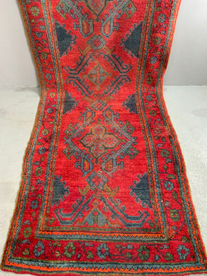 Turkish 'red Turkey' carpet hall kelleigh runner (391 x 126cm)